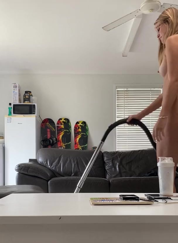 Utahjaz Doggystyle Sex After House Cleaning